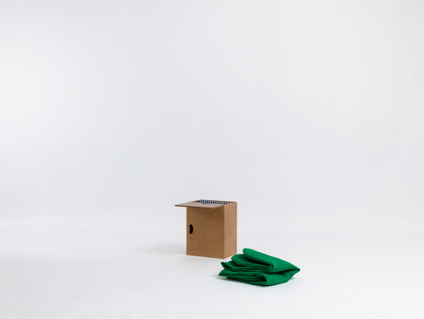 Bienvenue - Bedroom in a Box