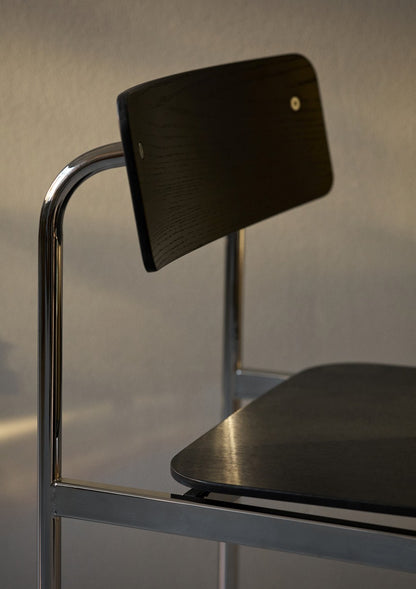 Offset Chair