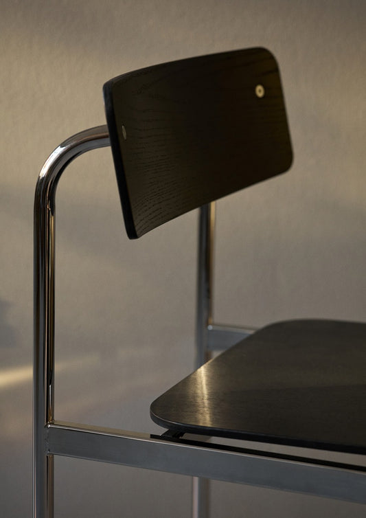 Offset Chair