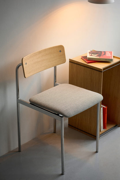 Offset Chair