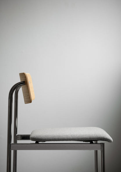 Offset Chair
